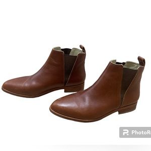 Nisolo leather booties